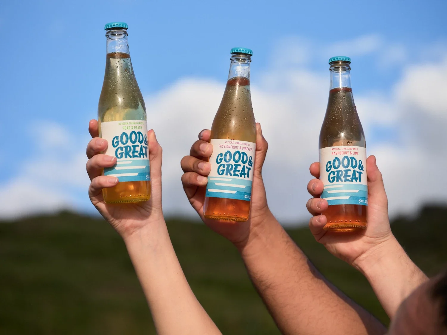 G G Line Up Hands